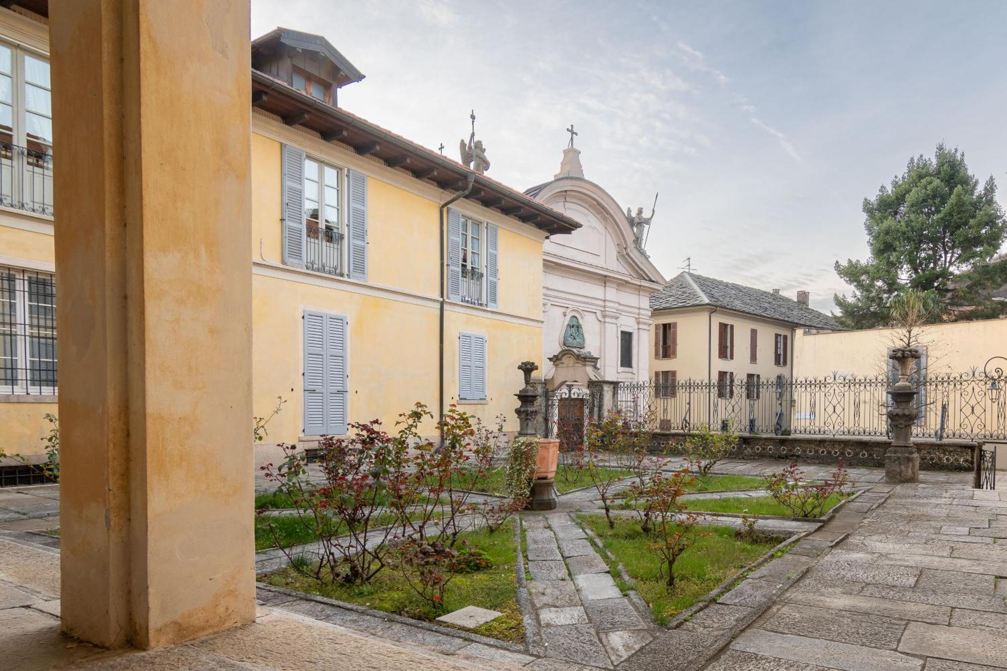 Hotel Il Portico By Lvg Hotel Collection Cannobio Exteriör bild